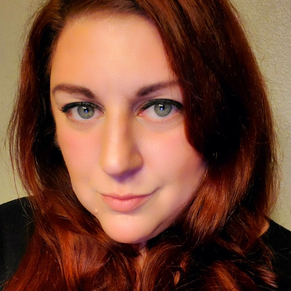 Meet your Posher, Jacqueline